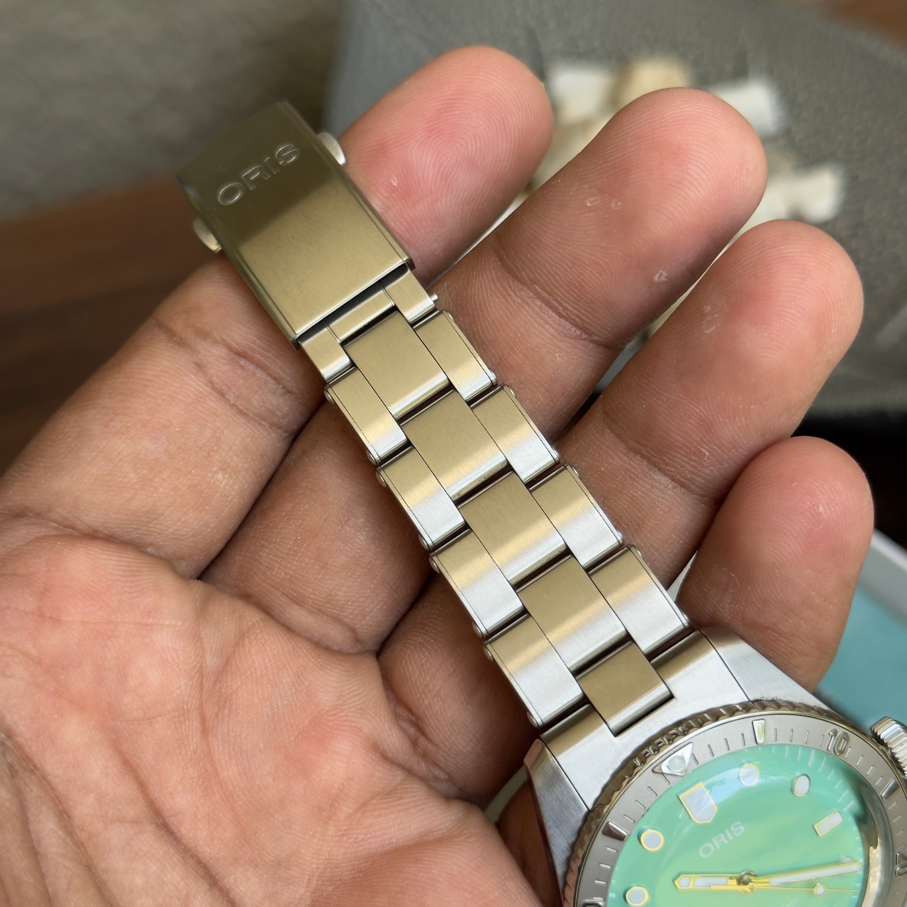 Oris Divers 65 Cotton Candy