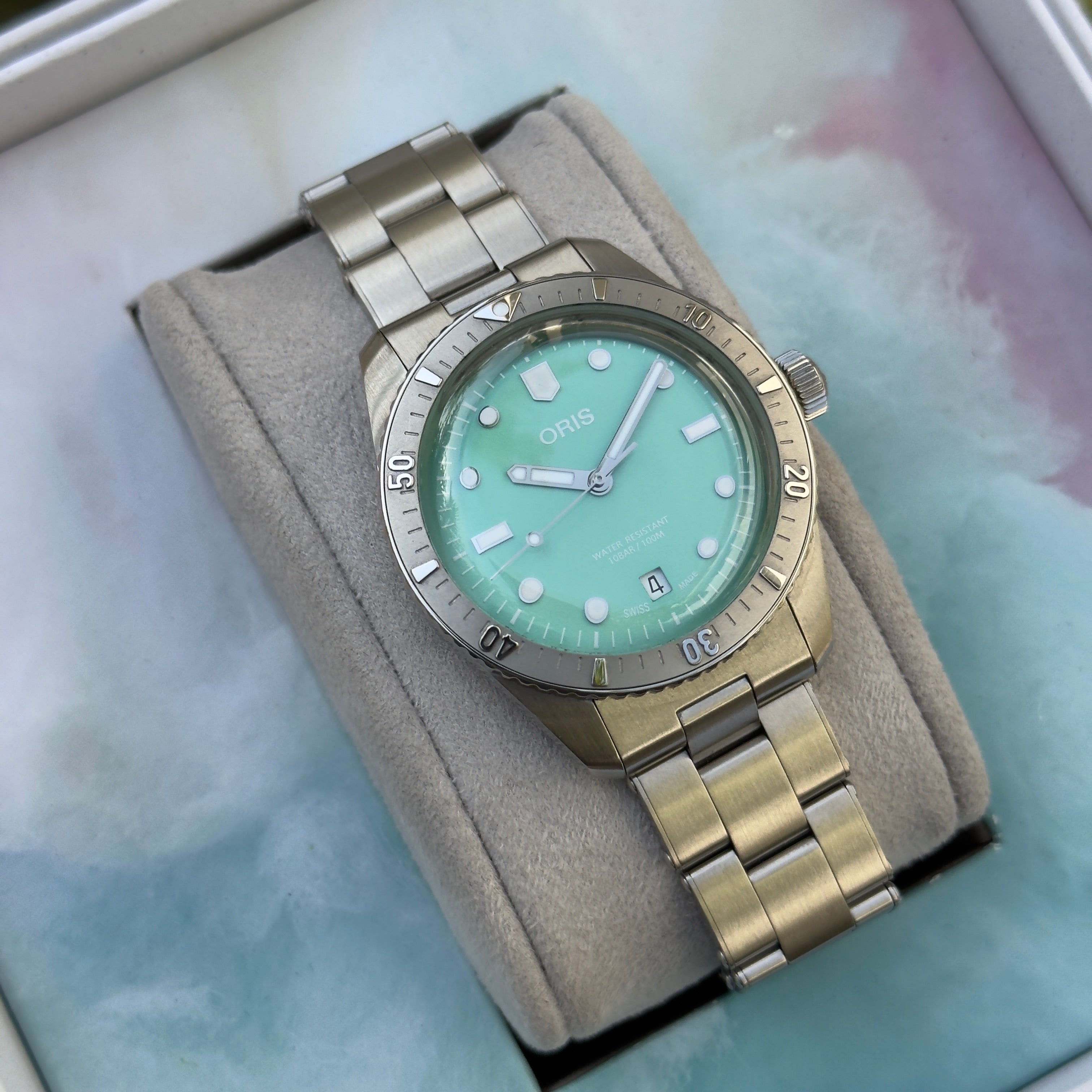 Oris Divers 65 Cotton Candy